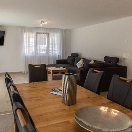 Moench Apartment - Aare Jungfrau Ag ヴィルダースヴィル エクステリア 写真